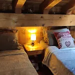 Casa Vacanze: Maison Des Gnomes Aparthotel 3*