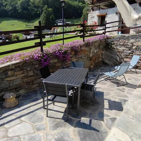 Casa Vacanze: Maison Des Gnomes 3*