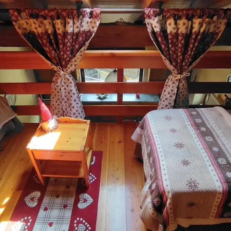 Casa Vacanze: Maison Des Gnomes Challand-Saint-Anselme