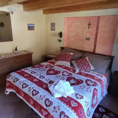 Casa Vacanze: Maison Des Gnomes Challand-Saint-Anselme