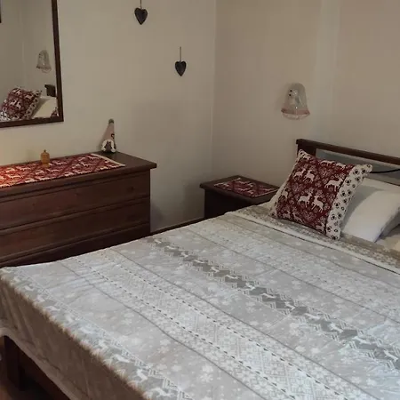 Casa Vacanze: Maison Des Gnomes Challand-Saint-Anselme