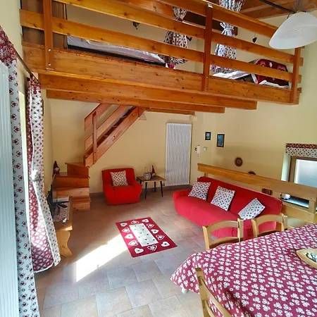 Casa Vacanze: Maison Des Gnomes Apartahotel