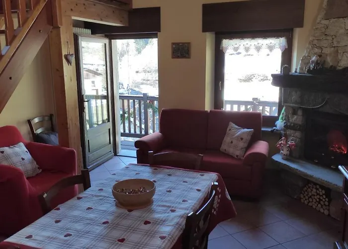 Casa Vacanze: Maison Des Gnomes Challand-Saint-Anselme