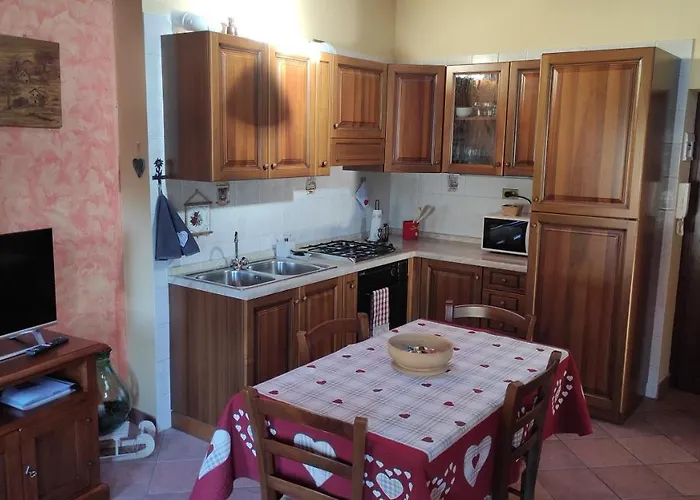 Casa Vacanze: Maison Des Gnomes מלון דירות Challand-Saint-Anselme