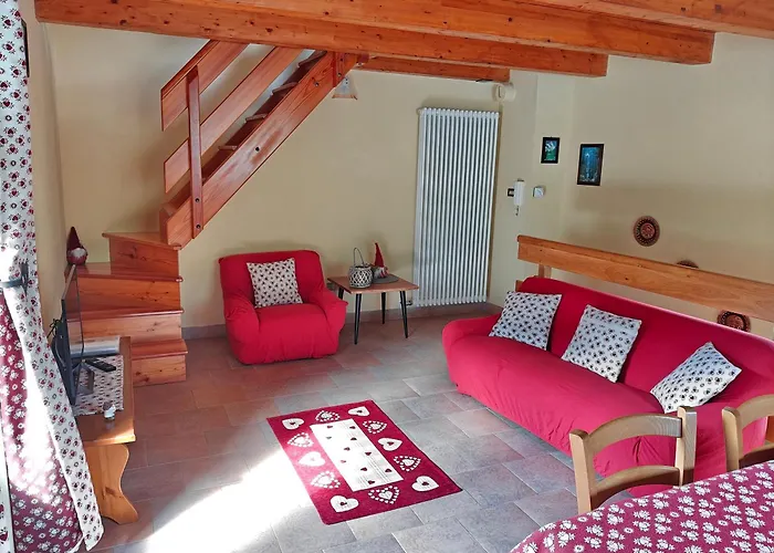 Casa Vacanze: Maison Des Gnomes Challand-Saint-Anselme